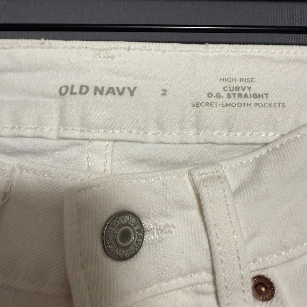 Old Navy Curvy OG Straight Jeans Womens Sz 2 White High Rise Raw Hem Y2K Coastal - Picture 3 of 11